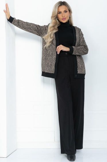 Костюм "Никто не круче" (беж геометрия) К12058