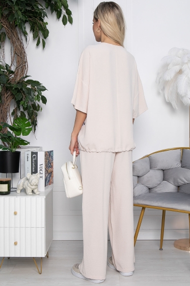 Костюм Сто баллов (молочный) К10184