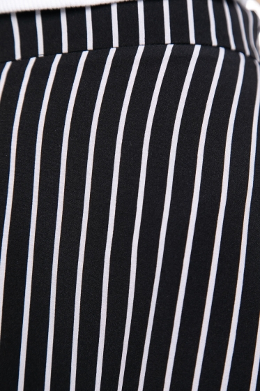 Брюки "Камелия" (полоска/черные) Б8659