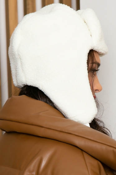 Шапка-ушанка (молочная) УМ1